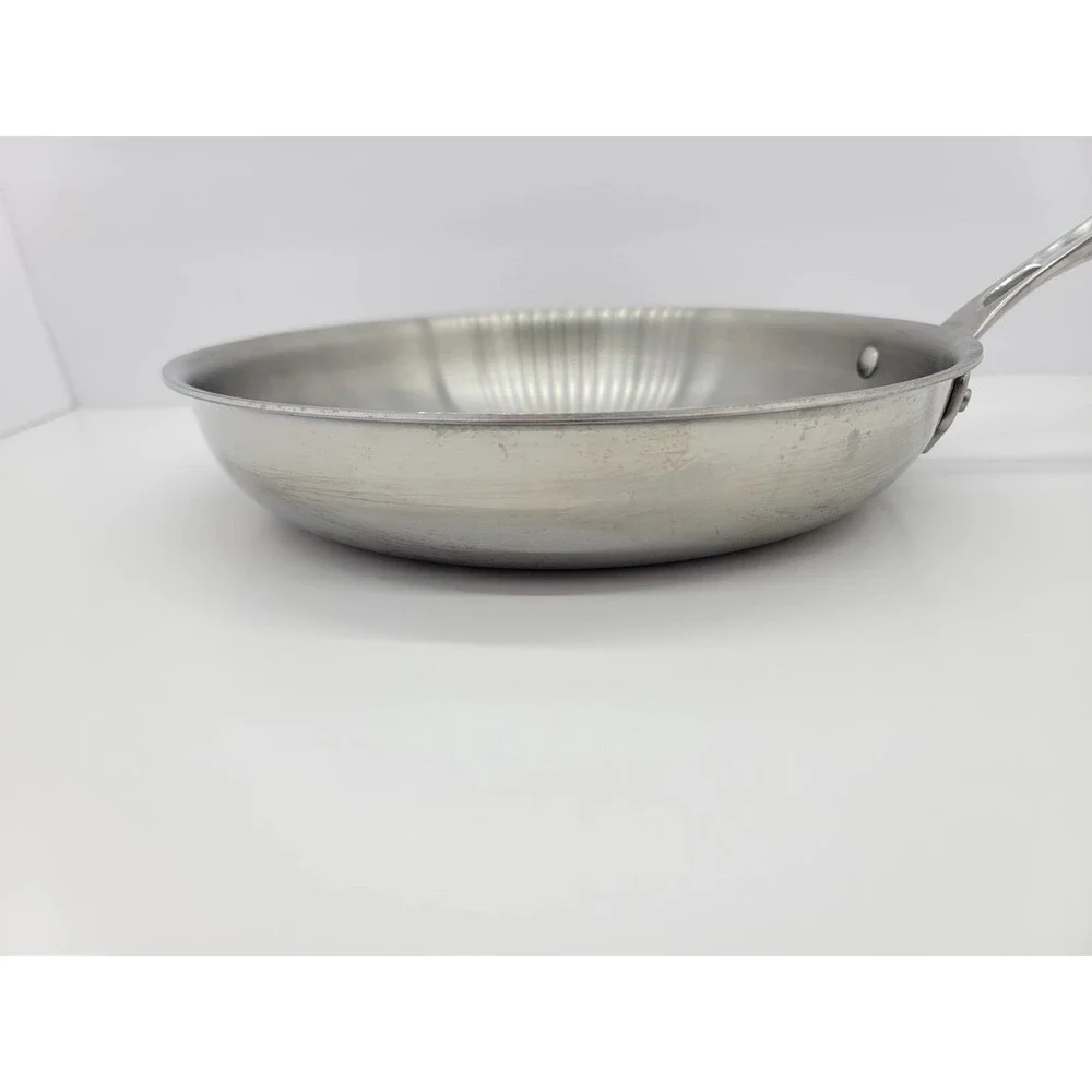 Viking this skillet